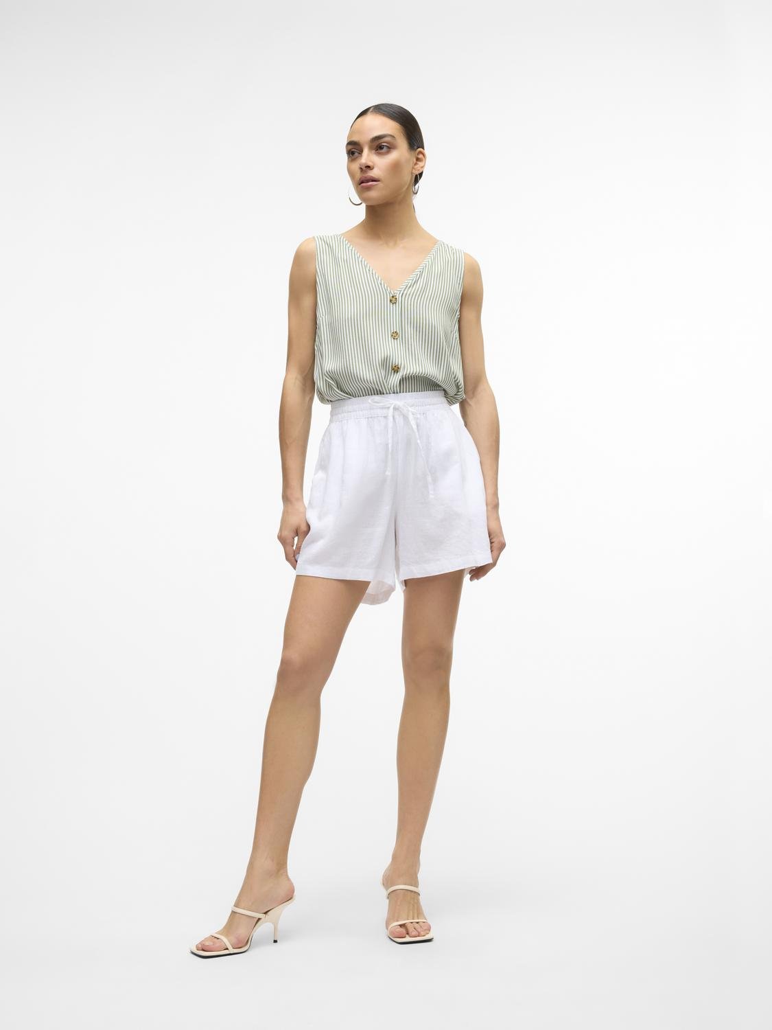VMLINN Shorts - Snow White - VERO MODA & VILA Bergvik